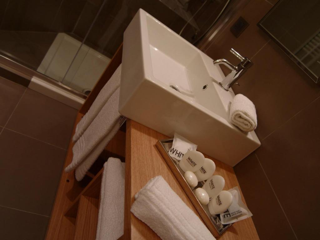 Hotel Natura Кастел ди Сангро Стая снимка